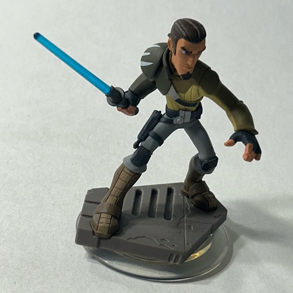 Disney Infinity 3.0 x Star Wars - Kanan Buy 4 $14 Figures Get TWO $14s FREE ✨ - Picture 2 of 4